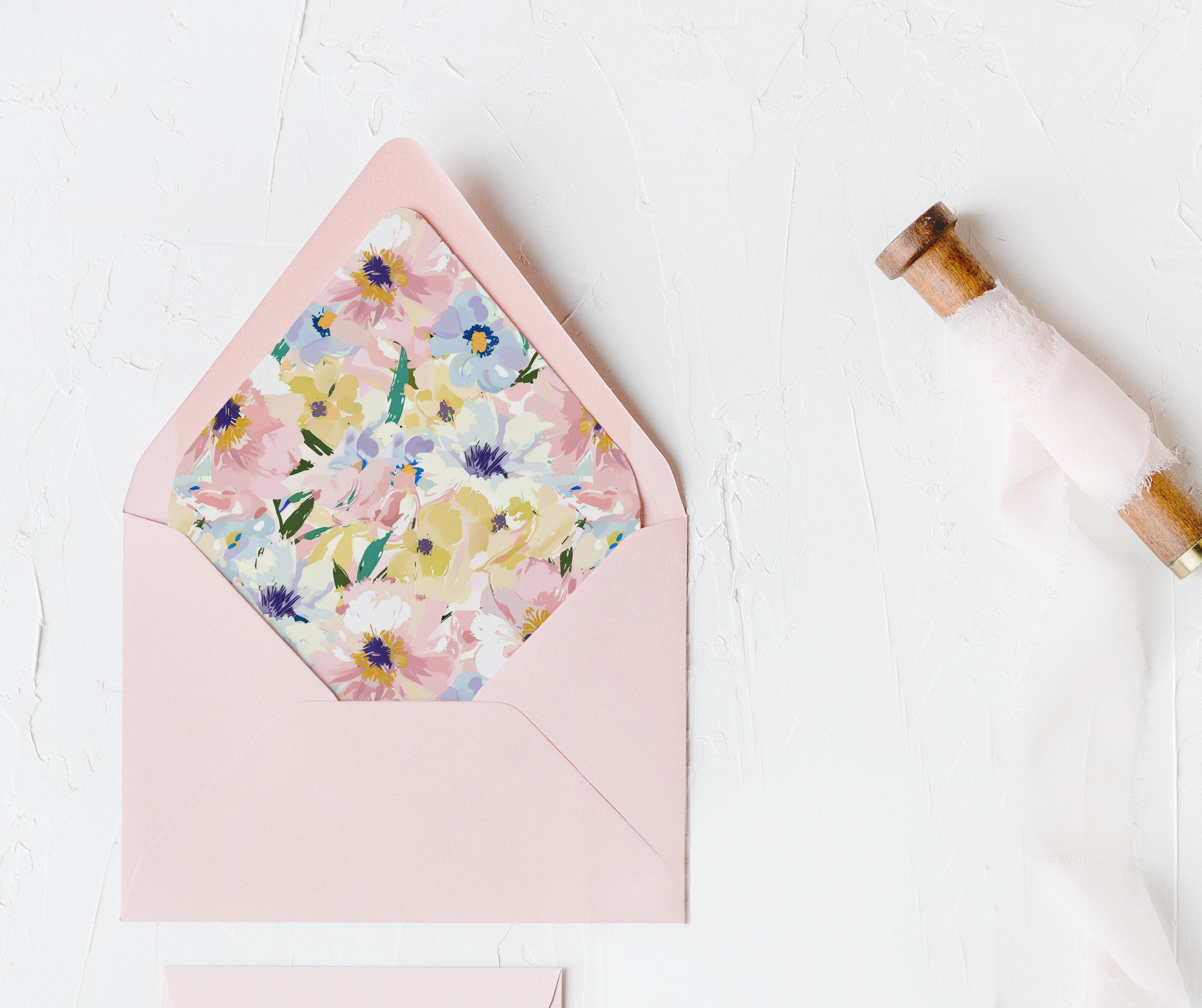 Aurelia Konvolutt-liner