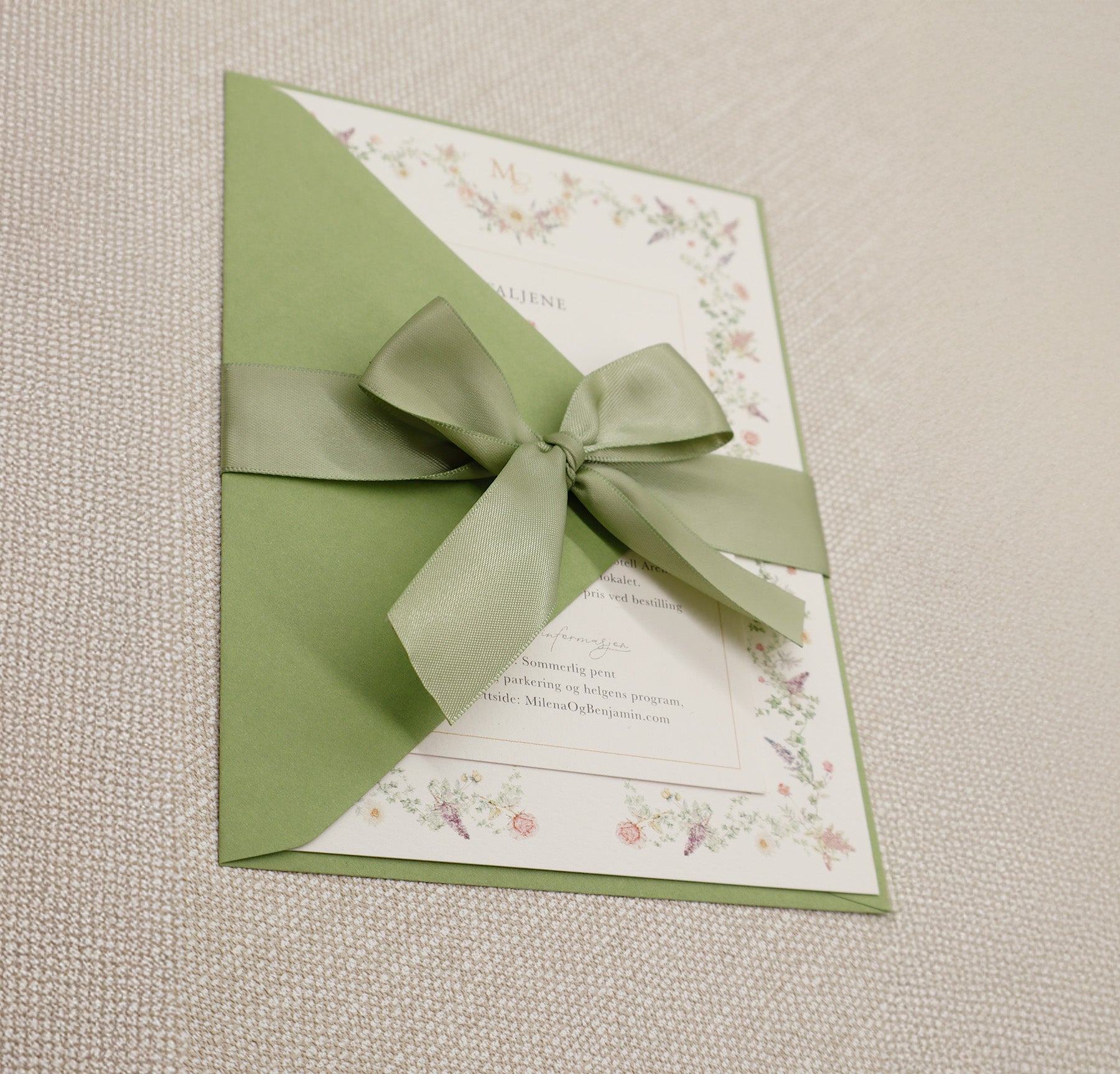 Premium konvolutt | Lys olivengrønn