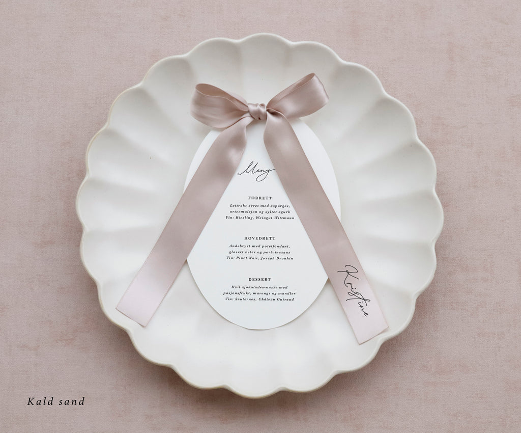 Tilpassede satengbånd med navn